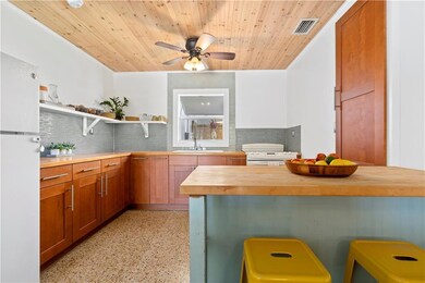 Mid-Century Modern Style