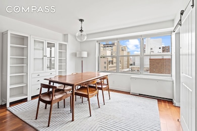 Gramercy Park Towers unit 11T, New York, NY 10003 - photo 3