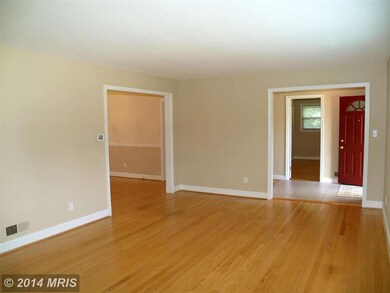 3329 Kaywood Dr, Falls Church, VA 22041 - photo 7