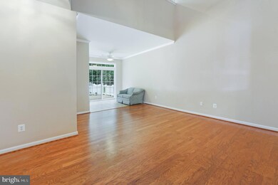 6001 Upland Meadow Ct, Gainesville, VA 20155 - photo 7