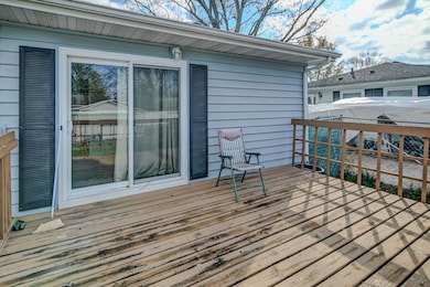 122 Lynnhaven Rd, Madison, WI 53714 - photo 6