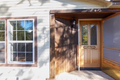 260 Pine Dell Ln, Grants Pass, OR 97526 - photo 4