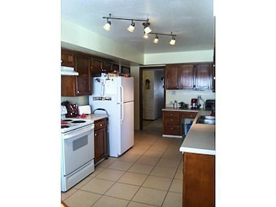 336 Roslyn Dr, Horizon City, TX 79928 - photo 7