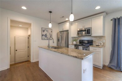 6419 Bluejacket St, Shawnee, KS 66203 - photo 6