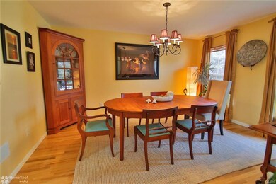 2179 Greenmeadow Dr, Macungie, PA 18062 - photo 5