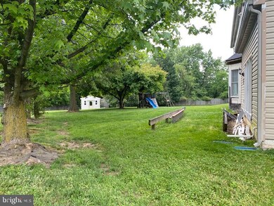 8263 Spring Branch Ct, Laurel, MD 20723 - photo 4