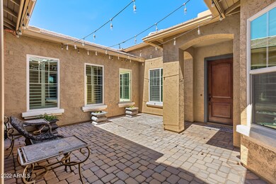 2850 E Longhorn Dr-7