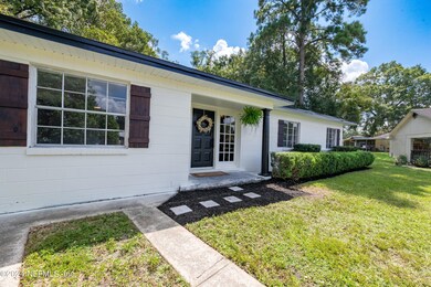 1304 W Pratt St-8