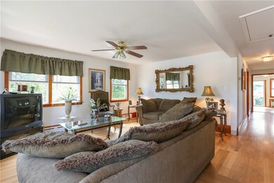 21 Walnut St, Tiverton, RI 02878 - photo 5