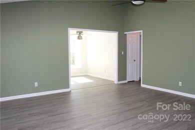 60 Lynwood Cir, Asheville, NC 28806 - photo 7