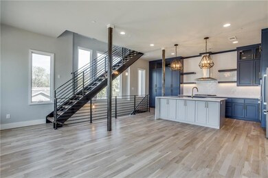 2532 Galvez Ave, Fort Worth, TX 76111 - photo 6