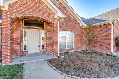 2314 E Emerald Bend Ct, Granbury, TX 76049 - photo 3