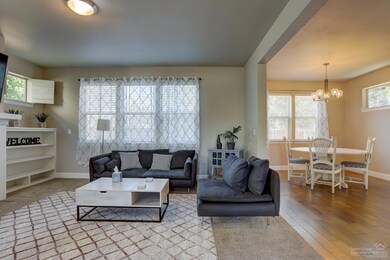 20776 SE Helen Ln, Bend, OR 97702 - photo 5