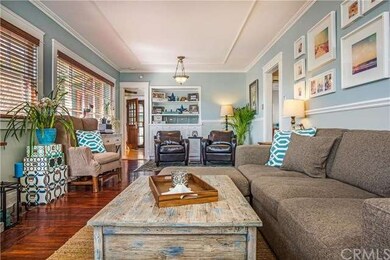 Hardwood floors and crown moldings compliment the 