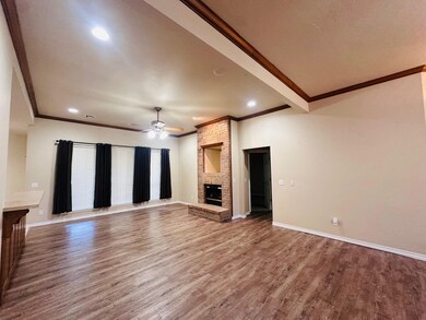 2301 Mt Vernon Rd, Enid, OK 73703 - photo 5