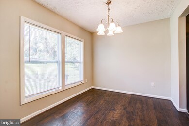 126 Daimler Dr unit 3, Capitol Heights, MD 20743 - photo 4