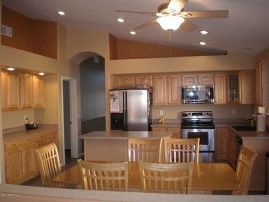 Kitchen w/ lots of cabinets