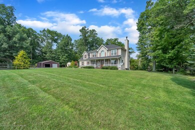 04-3483 Gale Rd-WindowStill-Real-Es