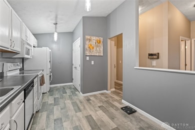 1875 Waterstone Blvd unit 312, Miamisburg, OH 45342 - photo 6