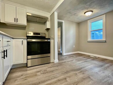 16 Cedar St, Nashua, NH 03060 - photo 7