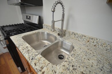 Kitchen 4