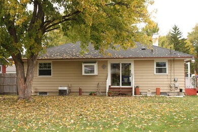 1636 Roanoke Ave, Aurora, IL 60506 - photo 4