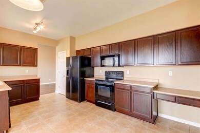 21264 East Lords Way (33)