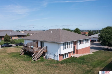 8601 & 8605 Delphinium Ln, Lincoln, NE 68505 - photo 7