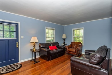 1129 57th St, Des Moines, IA 50311 - photo 2