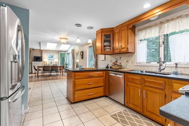 16 Circuit Rd, Cape Neddick, ME 03902 - photo 6