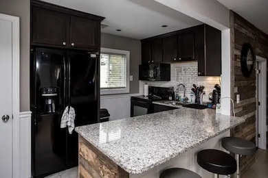 55 Stark Ave, Dover, NH 03820 - photo 2