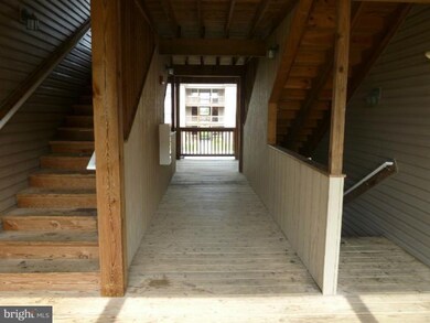 770 Bassett Dr, Chambersburg, PA 17201 - photo 3