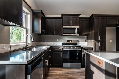 20134 Carson Creek Ct unit Lot 52, Bend, OR 97702 - photo 3