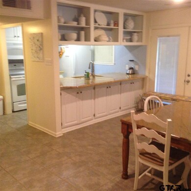 16174 Pin Oak Ridge, Tyler, TX 75707 - photo 5