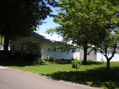 1518 Moyer Ave, Elkhart, IN 46516 - photo 5