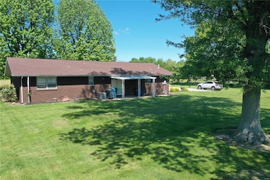 121 Willow Dr, Collinsville, IL 62234 - photo 5