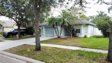 5722 Tanagerlake Rd, Lithia, FL 33547 - photo 2