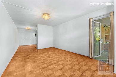 East River Housing unit E506, New York, NY 10002 - photo 5