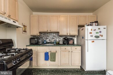 4300 Dexter St unit 2, Philadelphia, PA 19128 - photo 6