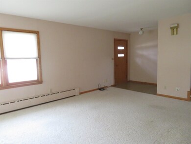 521 6th St NE, Clarion, IA 50525 - photo 6