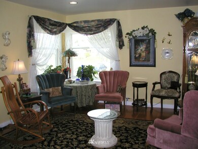 unlisted-address, Everett, WA 98201 - photo 3