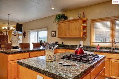 158 River Run Dr, Laclede, ID 83841 - photo 5