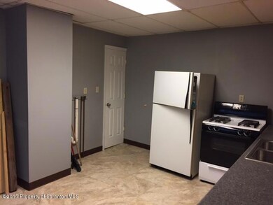 3306 Olyphant Ave, Scranton, PA 18509 - photo 7