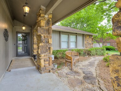 2516 W Broadway St, Broken Arrow, OK 74012 - photo 3