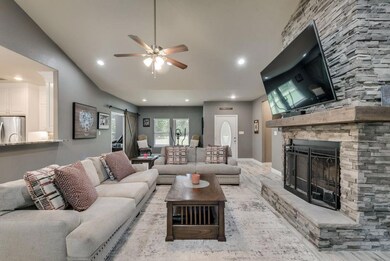 733 Waters Edge Dr, Corsicana, TX 75109 - photo 7