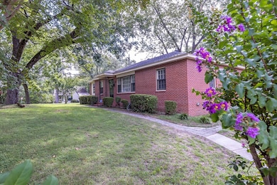 1918 Rosemont Dr, Columbus, GA 31904 - photo 2