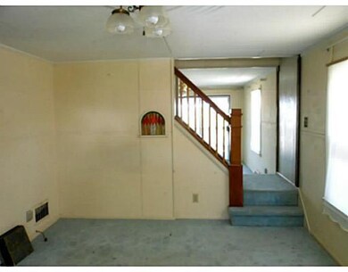 2121 Allison St, McKeesport, PA 15132 - photo 5