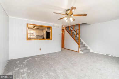 910 Foxridge Ln, Essex, MD 21221 - photo 7