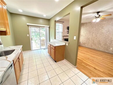 1905 Dahlia Cir, Dayton, NJ 08810 - photo 7