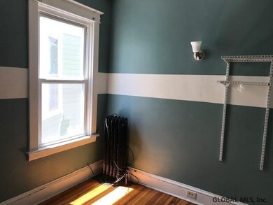14 Hampton St, Albany, NY 12209 - photo 7